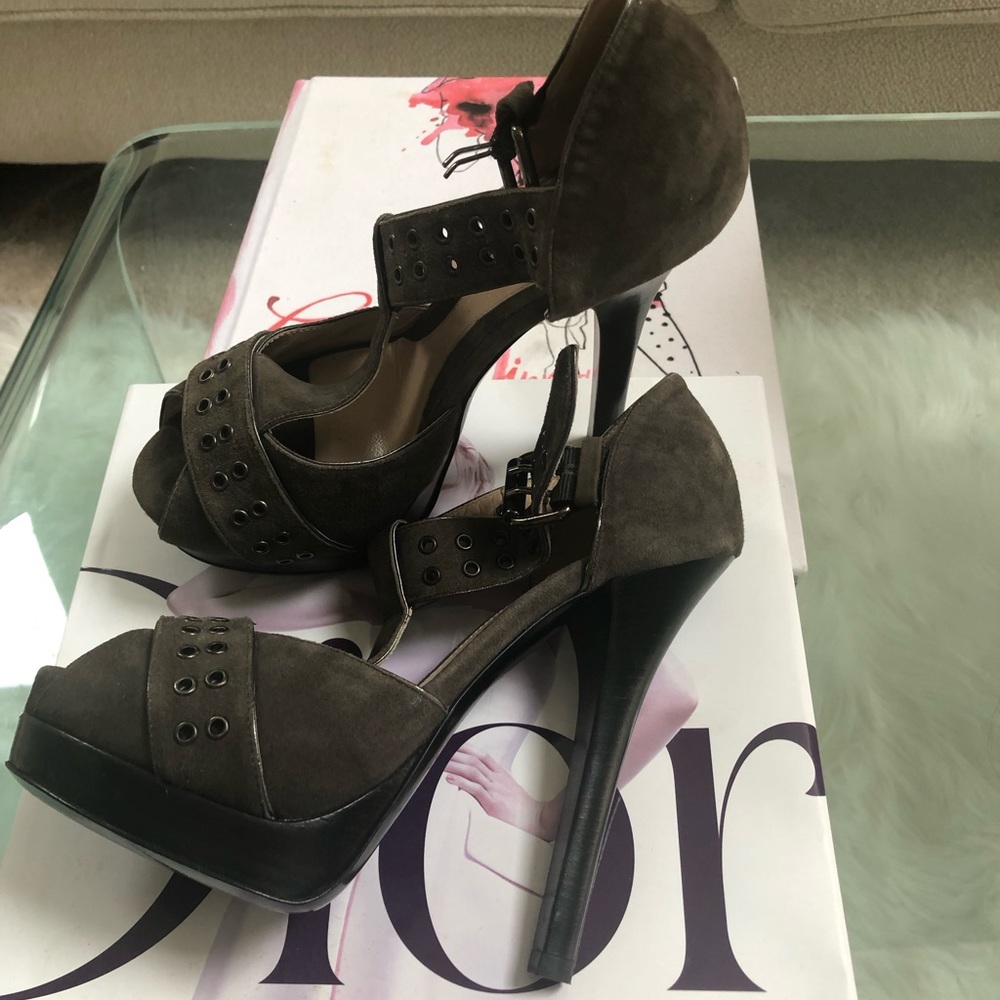 Fendi Sandals - Picture 4 of 5